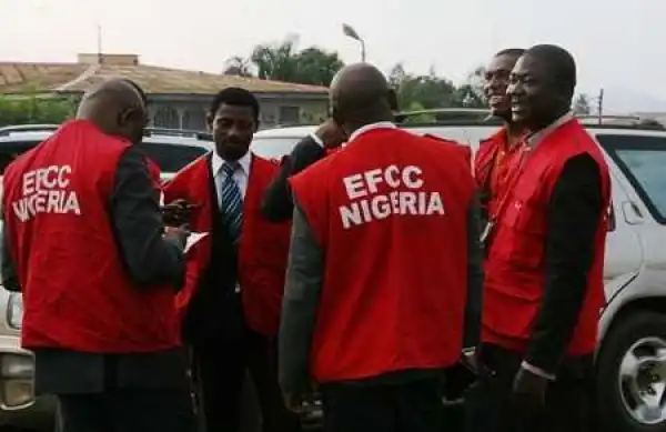EFCC Wades in as MMM Freezes the Accounts of Subscribers